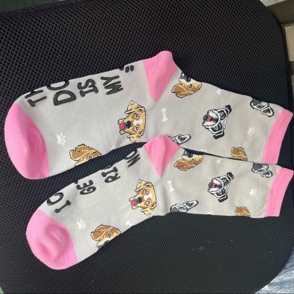 Dog Socks Non-Slip One Size Fits Most NWOT - Picture 4 of 7